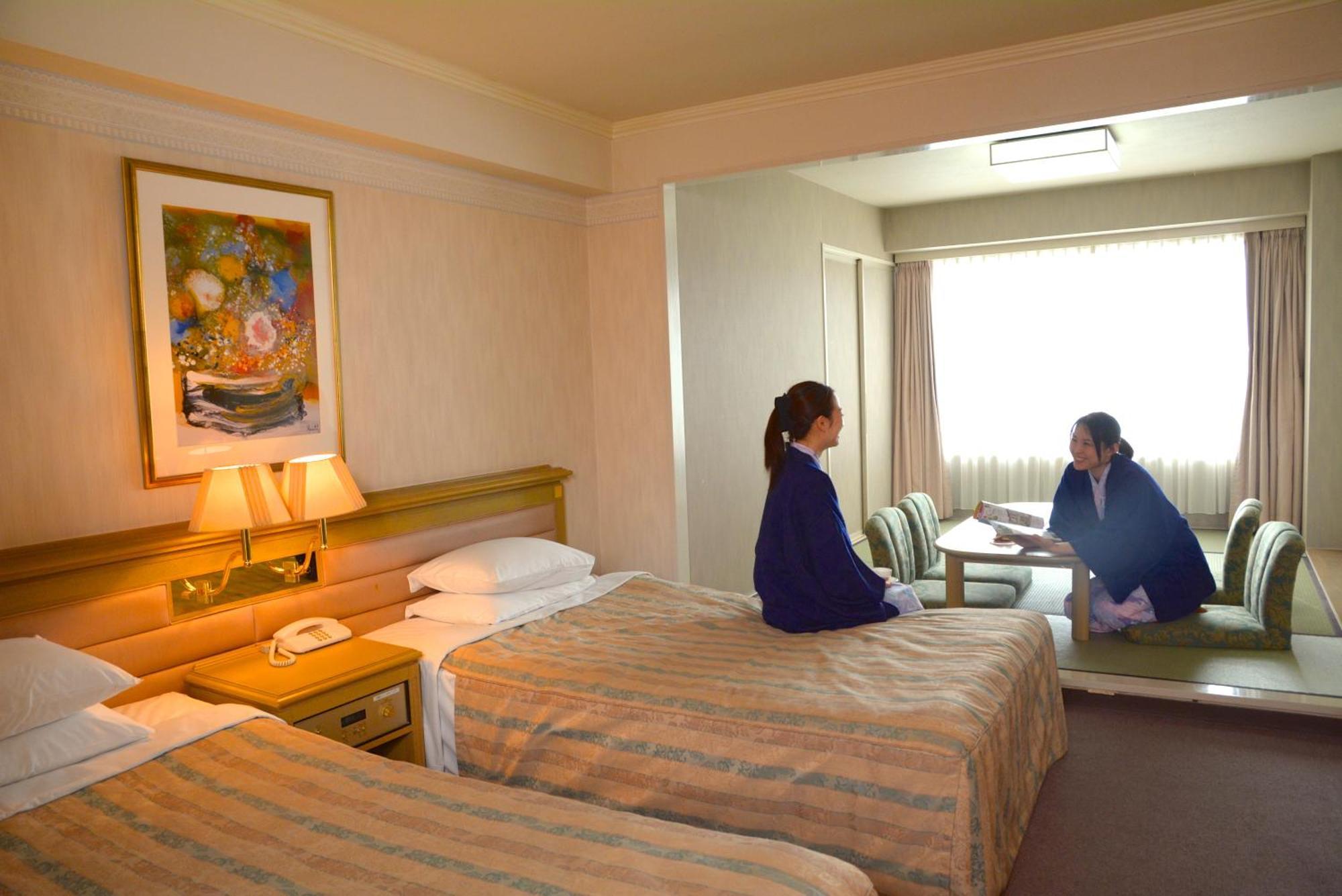 Hotel Listel Inawashiro Wing Tower מראה חיצוני תמונה